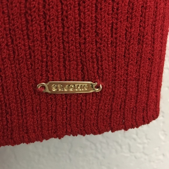 ♥️DELETING TONIGHT♥️ St. John Sport Sweater Tank - Picture 5 of 7